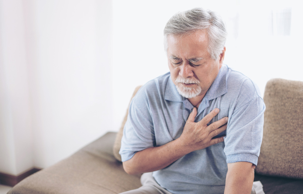 Senior-male-asian-suffering-from-bad-pain-in-his-chest_Cardiovascular-Diseases